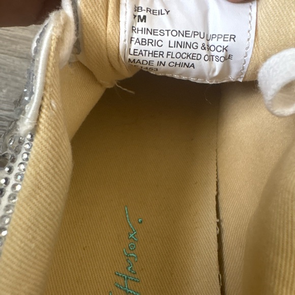 Betsy Johnson Reilly White embellished - Picture 7 of 13